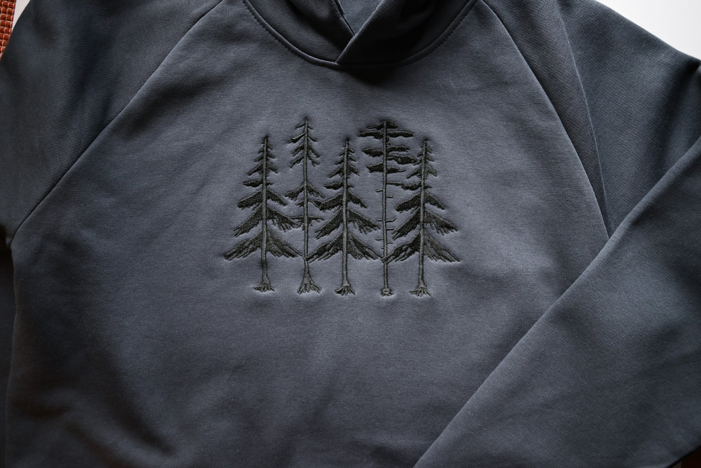 Ladies Small Tree's Embroidered Cropped Hoodie